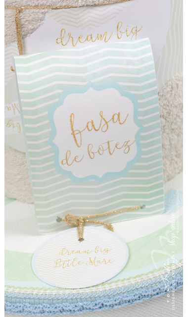Trusou de botez brodat pentru baieti, Dream big, little one 7